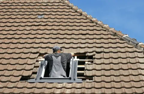 Pose de velux au Chay